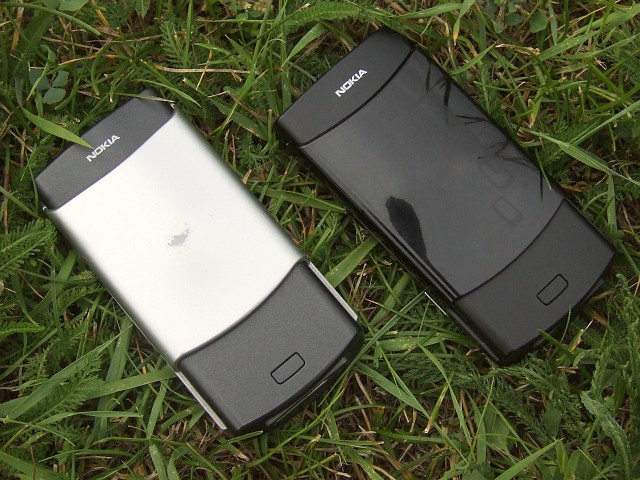 NOKIA N72