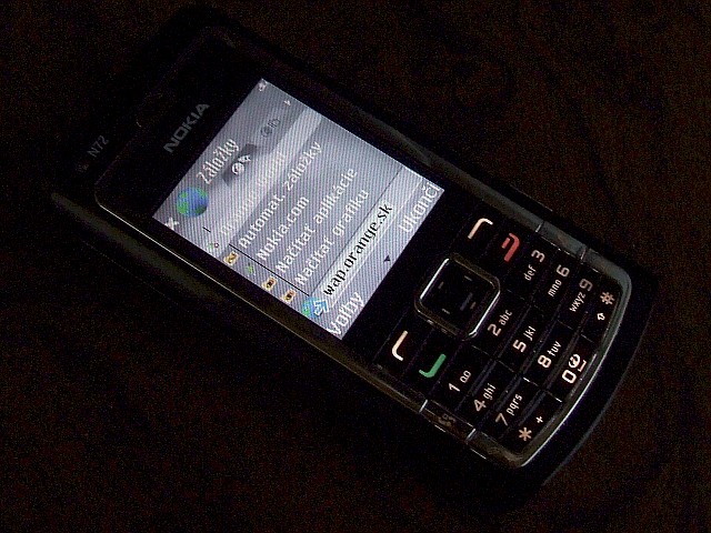 NOKIA N72